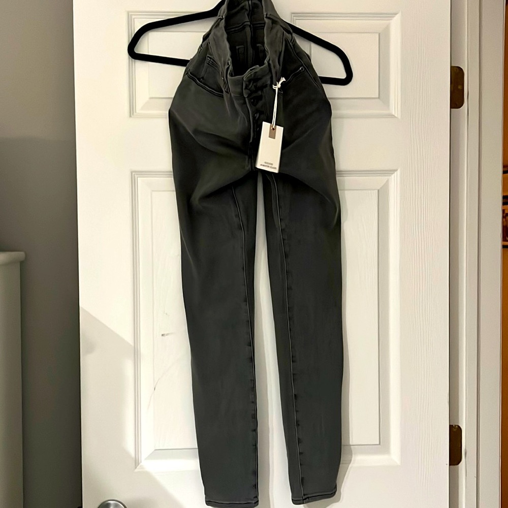 Good American Gray jeans